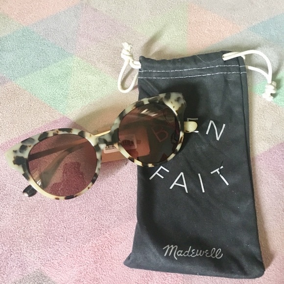 Madewell Accessories - Madewell sunglasses